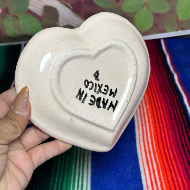 Heart-Shaped Mug with Matching Heart Color Rosa Saucer Adorable Cielito Design Perfect for Coffee Lovers Drinkware Set Tumblers Cup